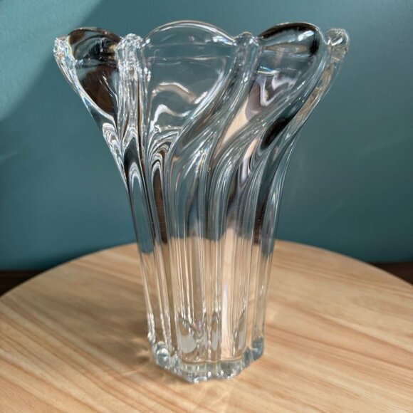 Vtg 90s Mikasa Vase Peppermint Clear Swirlw Tags Germany 8" Scalloped Heavy - Picture 3 of 9